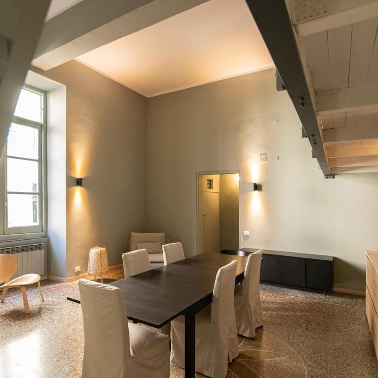 EMBRIACI CHARME DESIGN Centro Storico Porto Antico Acquario - Two-Bedroom Apartment - 22