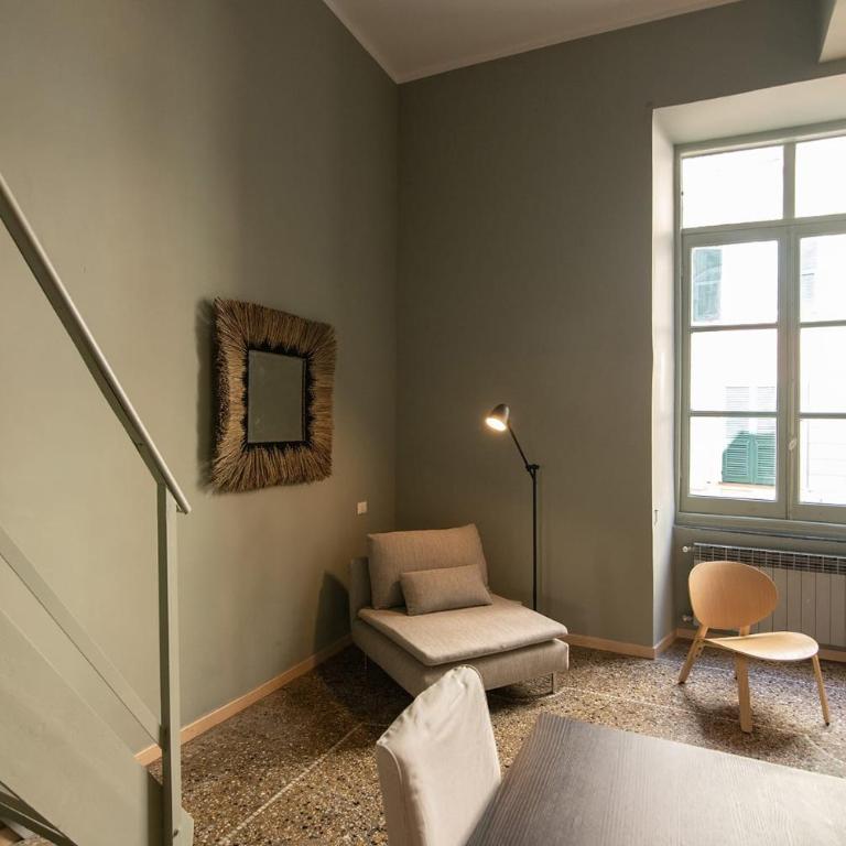 EMBRIACI CHARME DESIGN Centro Storico Porto Antico Acquario - Two-Bedroom Apartment - 25