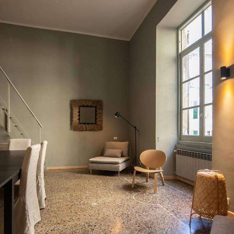 EMBRIACI CHARME DESIGN Centro Storico Porto Antico Acquario - Two-Bedroom Apartment - 31