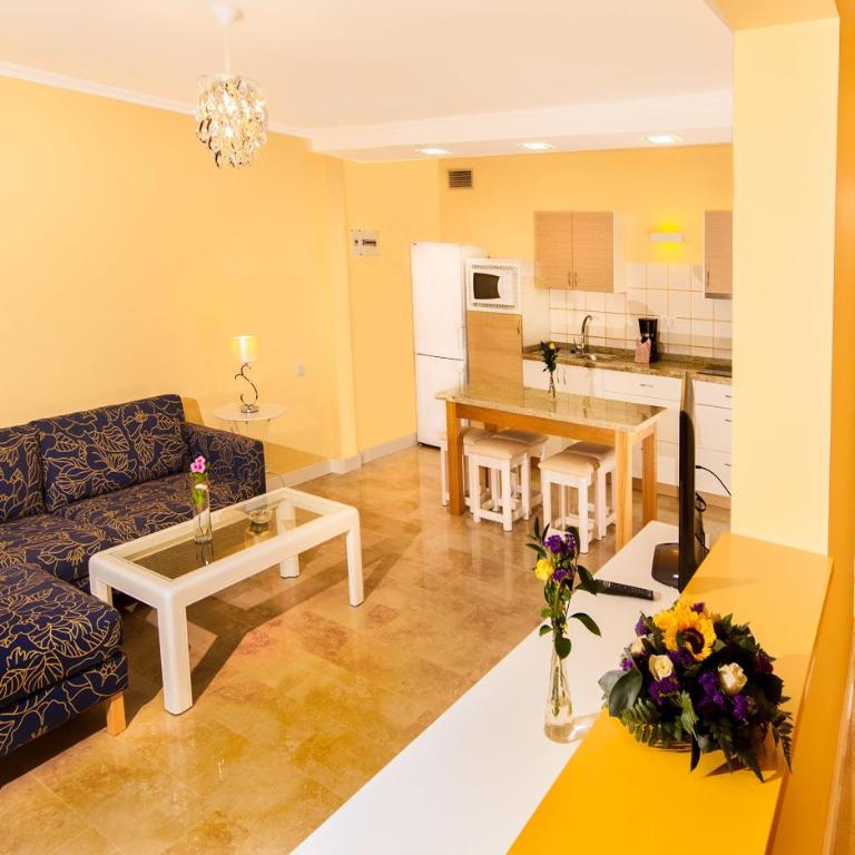 San Nicolás - Two-Bedroom Apartment - 2