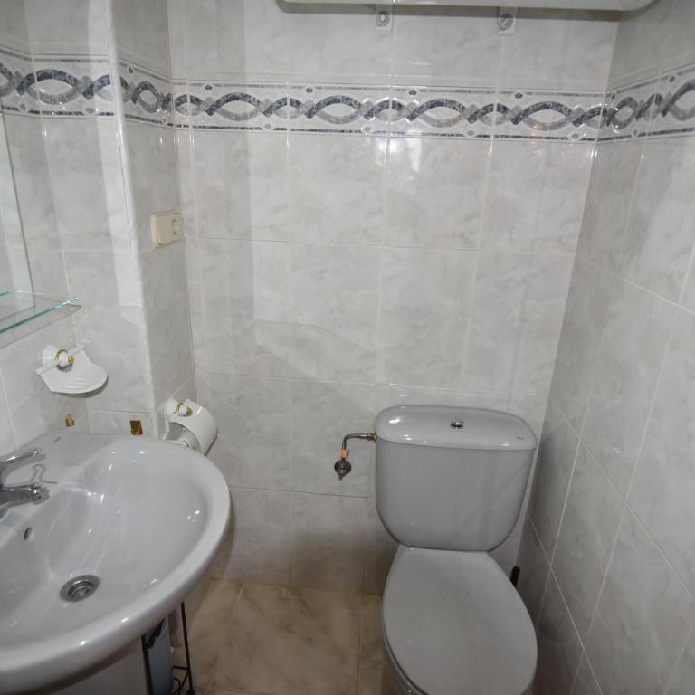 RNET - Thalassa Roses Costa Brava - Two-Bedroom Apartment - 14