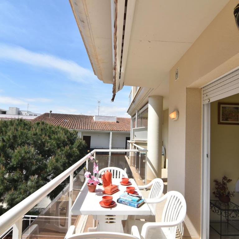 RNET - Thalassa Roses Costa Brava - Two-Bedroom Apartment - 1