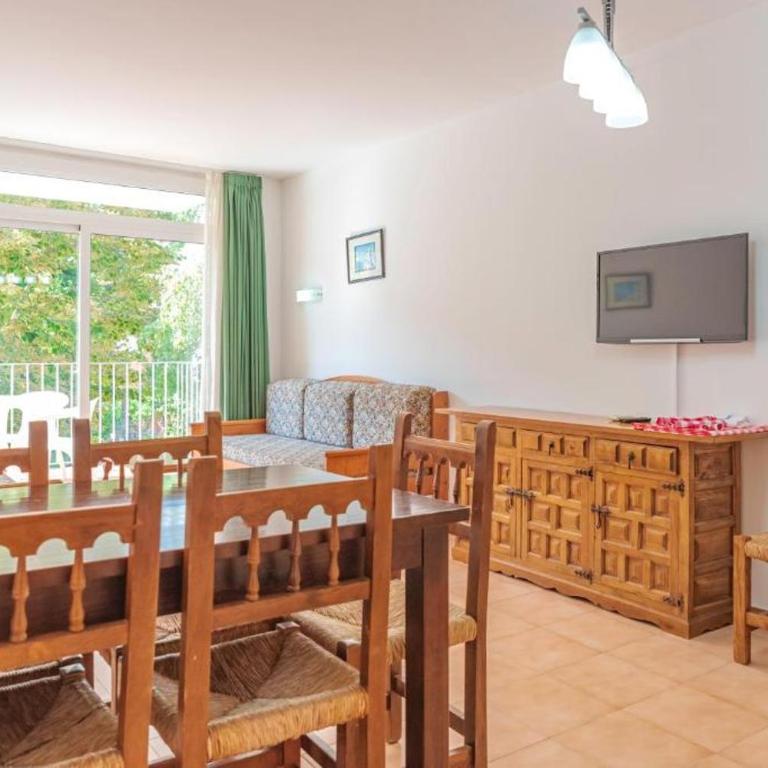 Aptos. Comte D´Empuries - Apartamento de 1 dormitorio (4 adultos) - 12