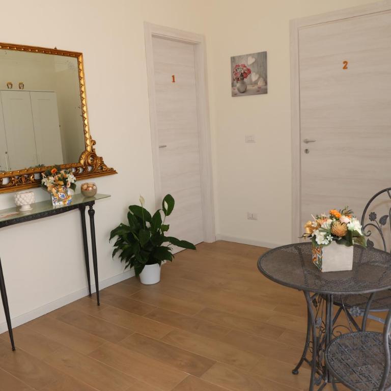 Casa del sole - Apartment with Balcony - 11