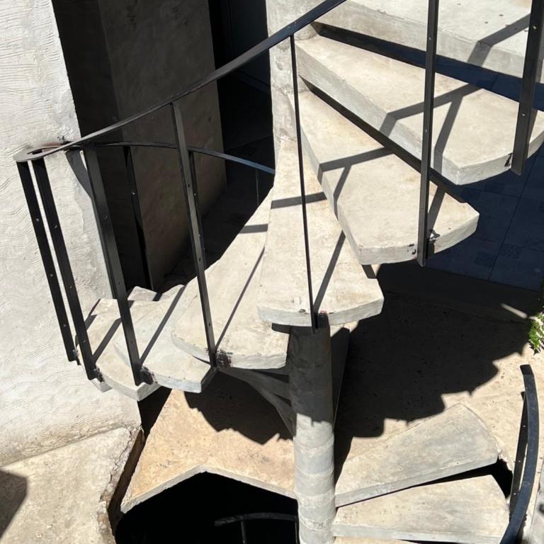 Nuevo apartamento en primer piso a 7 min del centro - Apartamento de 2 dormitorios - 9