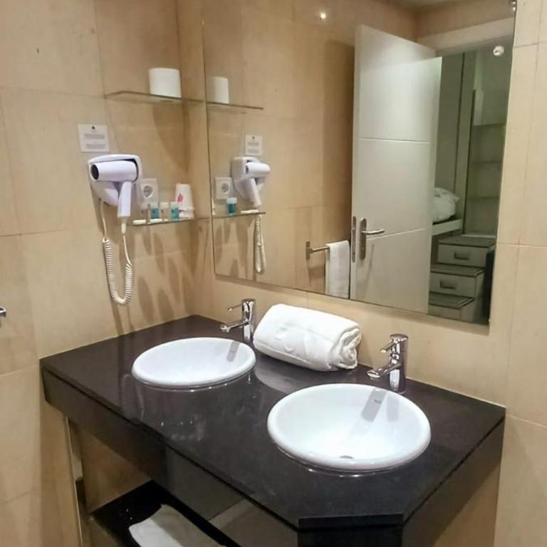 Funway Academic Resort - Suite with Garden View - 3