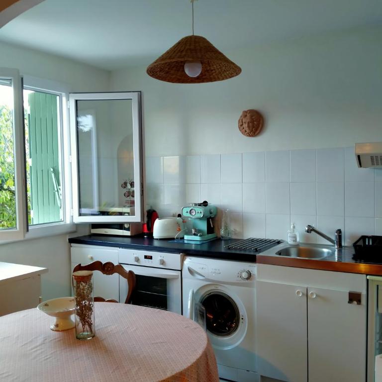 LE CITRONNIER - One-Bedroom Apartment - 6