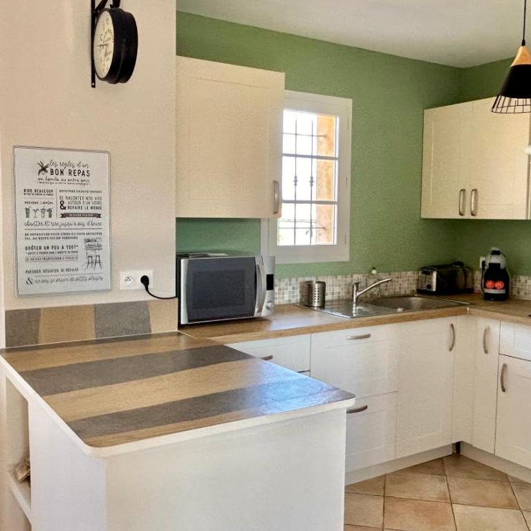 Gîte des Figuiers - parking, piscine, jacuzzi - Appartement - 13