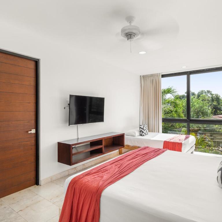 Downtown Condos Luxury - Two-Bedroom Apartment - 11