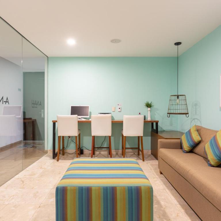 Downtown Condos Luxury - Two-Bedroom Apartment - 24