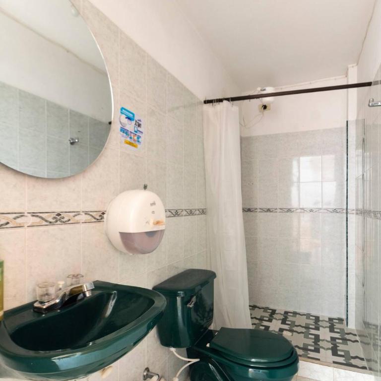 Letto Hostal - Habitación Doble con baño compartido - 3