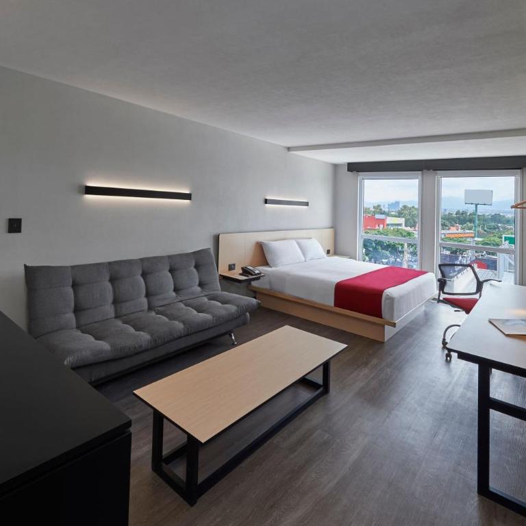 City Express by Marriott Ciudad de México Tlalnepantla - King Suite with Sofa Bed - 1