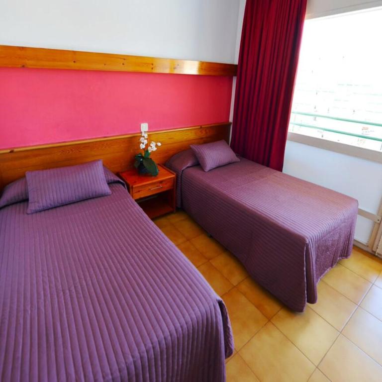Hostal Magnolia - Habitación Doble con balcón - 2