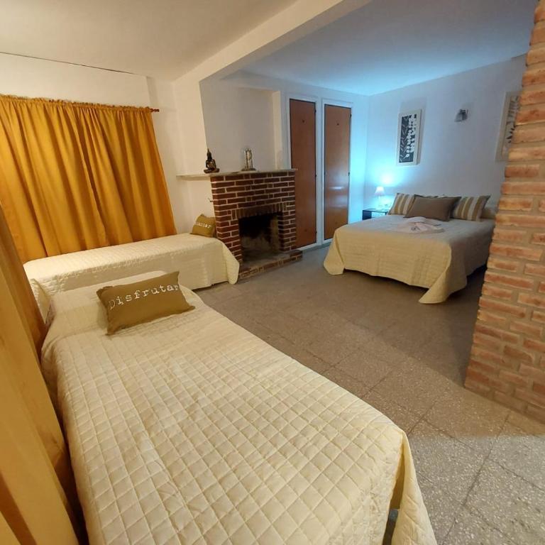 MAILY Guest House - Family Room - 1