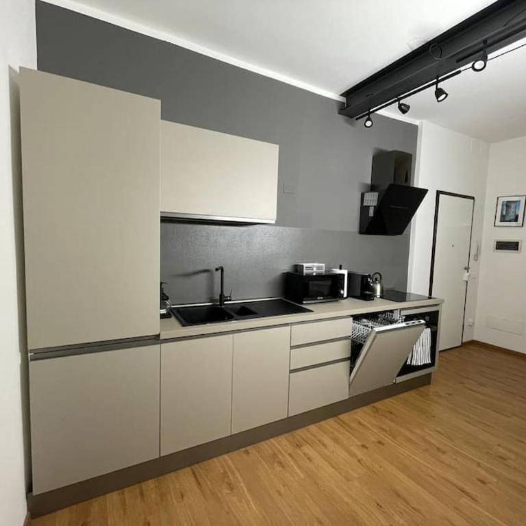 Cairoli Apartment - Appartamento con 1 Camera da Letto - 2