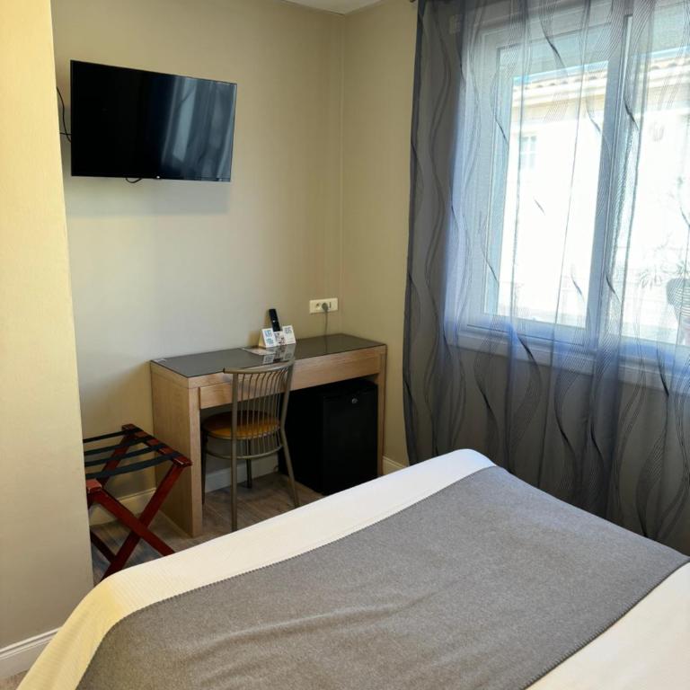 Logis Hotel Restaurant le Mirador - Chambre Double Standard - 6