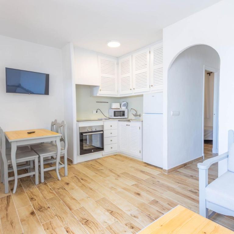 Apartamentos Son Bou Gardens By MENORCARENTALS - Apartamento Superior de 2 dormitorios - 27