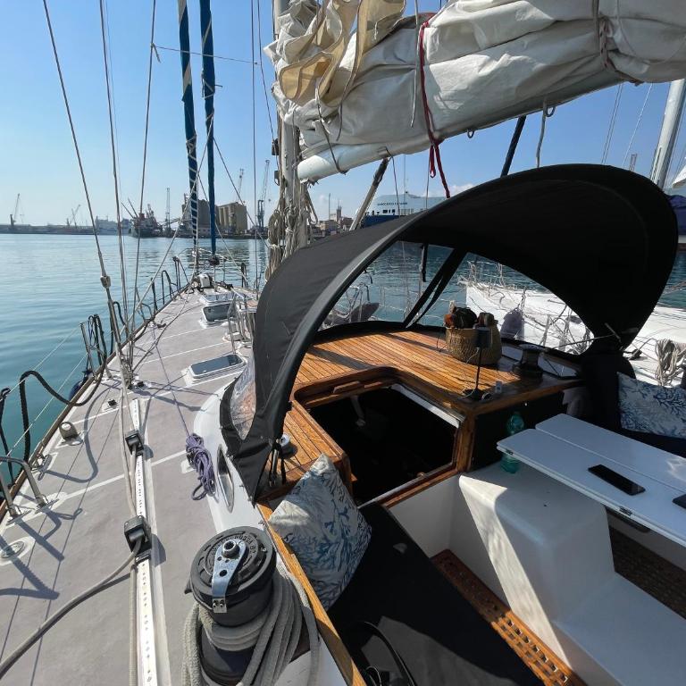 SailBoat B&B on Board - Camera Matrimoniale con Bagno Privato - 17