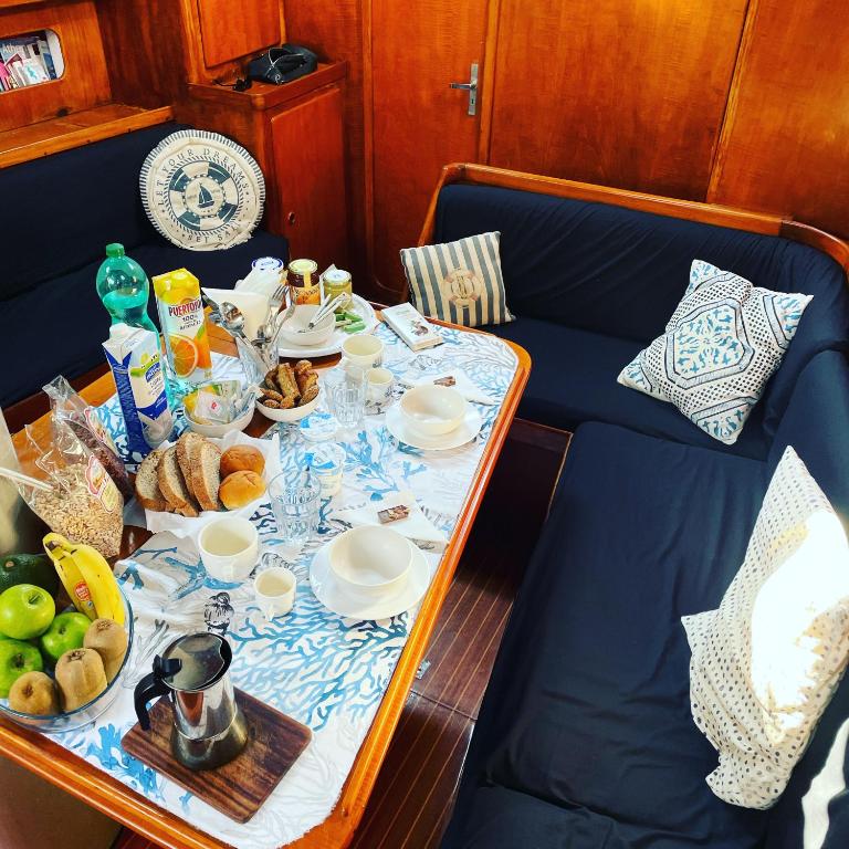 SailBoat B&B on Board - Camera Matrimoniale con Bagno Privato - 19
