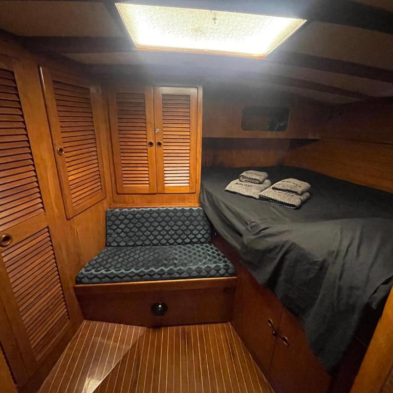 SailBoat B&B on Board - Camera Matrimoniale con Bagno Privato - 27