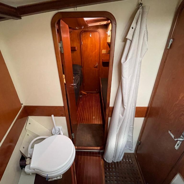 SailBoat B&B on Board - Camera Matrimoniale con Bagno Privato - 35