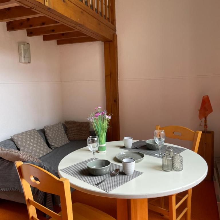 VILLA BONVOULOIR - Studio avec mezzanine - 1