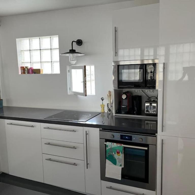 Loft duplex d'exception de 120m2 Paul Bert - Three-Bedroom Apartment - 9