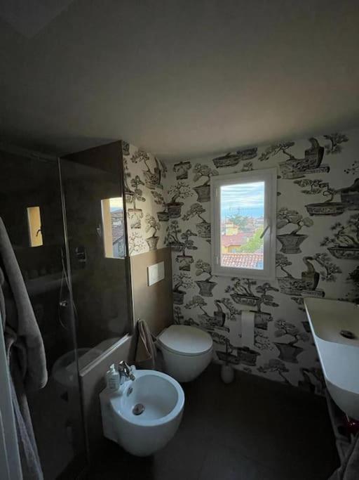 Romantic attic room with panoramic view - One-Bedroom Apartment - 29