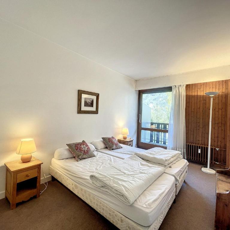 T2 spacieux 45m² pour 4 pers, centre Chamonix, parking inclus - FR-1-507-27 - Appartamento (4 Adulti) - 10