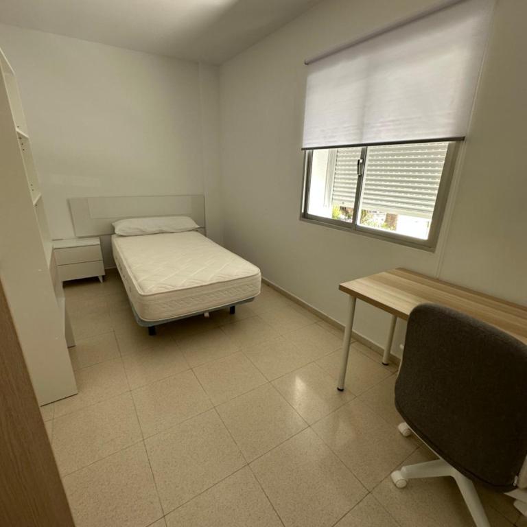 Habitaciones privadas con baño compartido en espectacular piso - Chambre Simple avec Salle de Bains Commune - 4