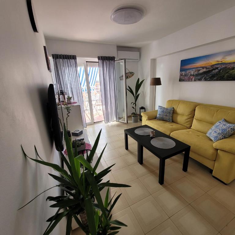 Attico Acuario, 2 bathrooms Top Floor appartment with Sea and mountain views - One-Bedroom Apartment - 9