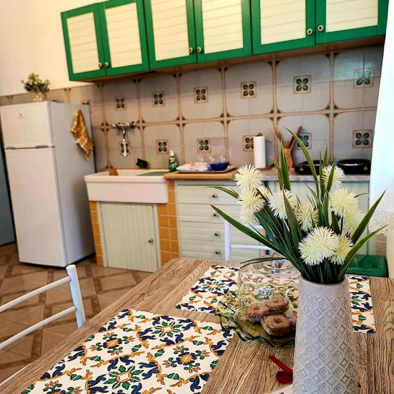 La casetta degli ulivi - One-Bedroom House - 15