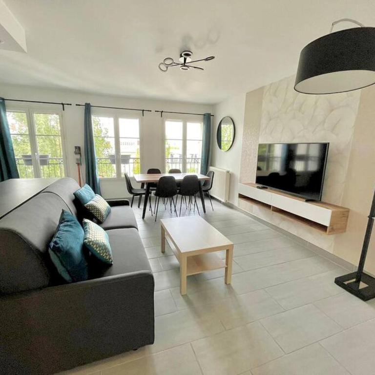 The Place To Be - à 5 min de Disneyland Paris - Appartamento con 2 Camere da Letto - 2