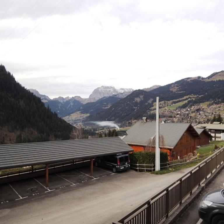 Appartement chaleureux avec balcon et parking à Châtel - FR-1-198-114 - Apartamento - 6