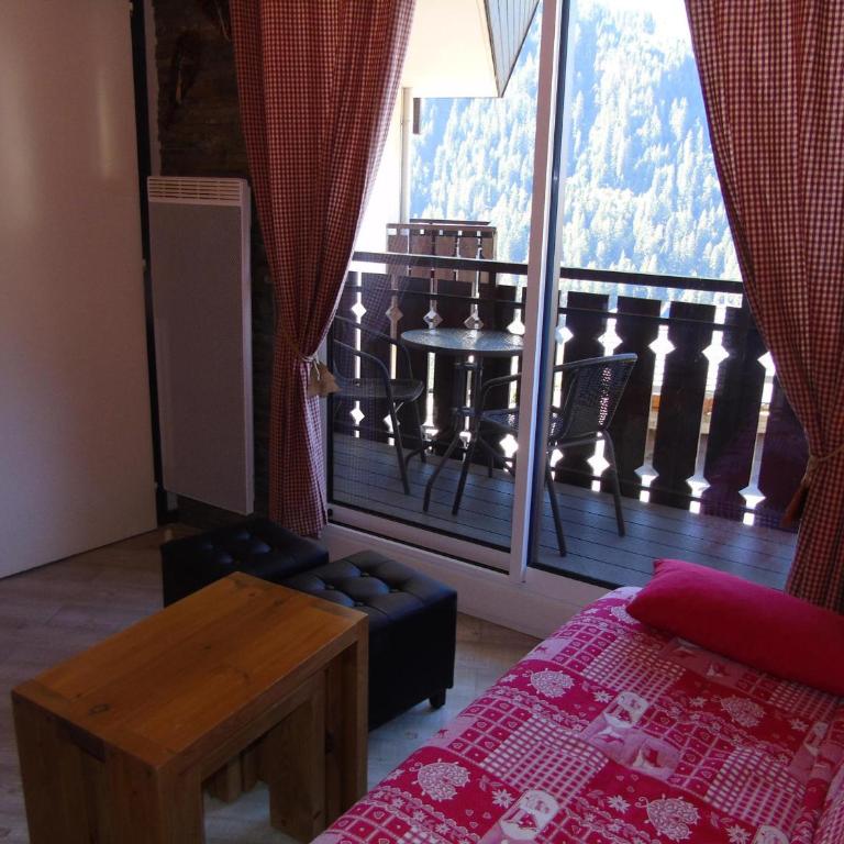 Appartement chaleureux avec balcon et parking à Châtel - FR-1-198-114 - Apartamento - 7