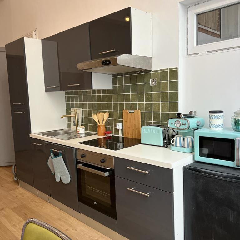Appartement studio loft cosy centre st Etienne - Apartamento de 1 dormitorio - 15