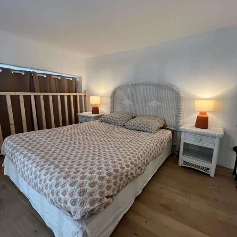 Appartement studio loft cosy centre st Etienne - Apartamento de 1 dormitorio - 12