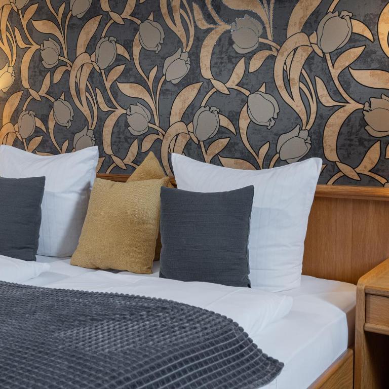 Hotel Rader - Standard Dreibettzimmer - 2