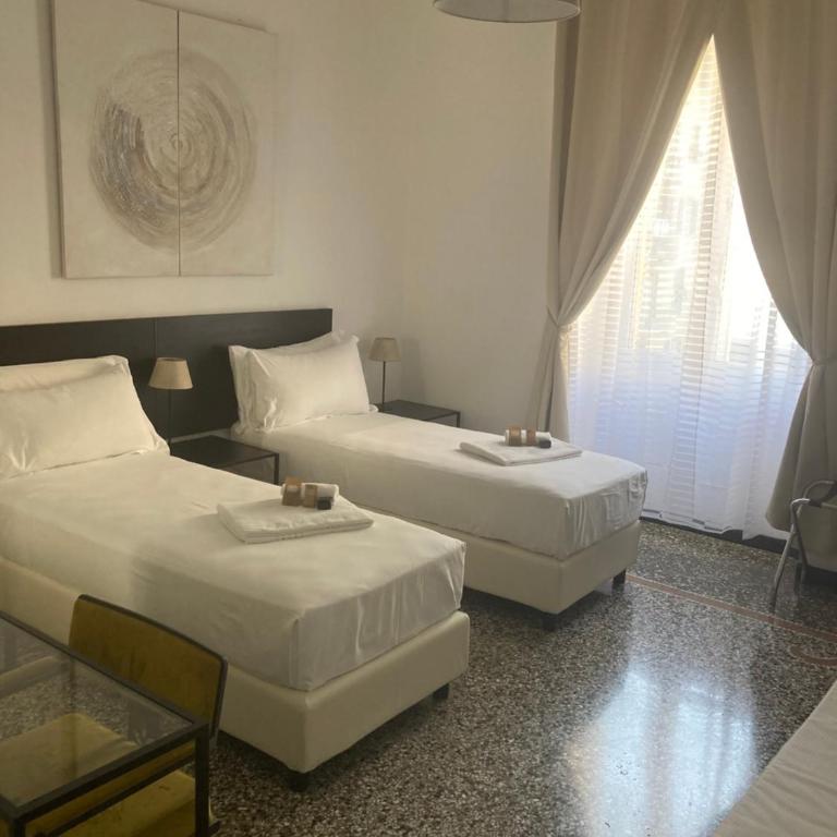 Brignole Rooms - Camera Quadrupla - 5