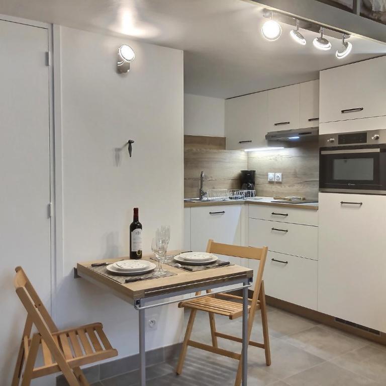 Le Saint Claude - Studio-Apartment - 8