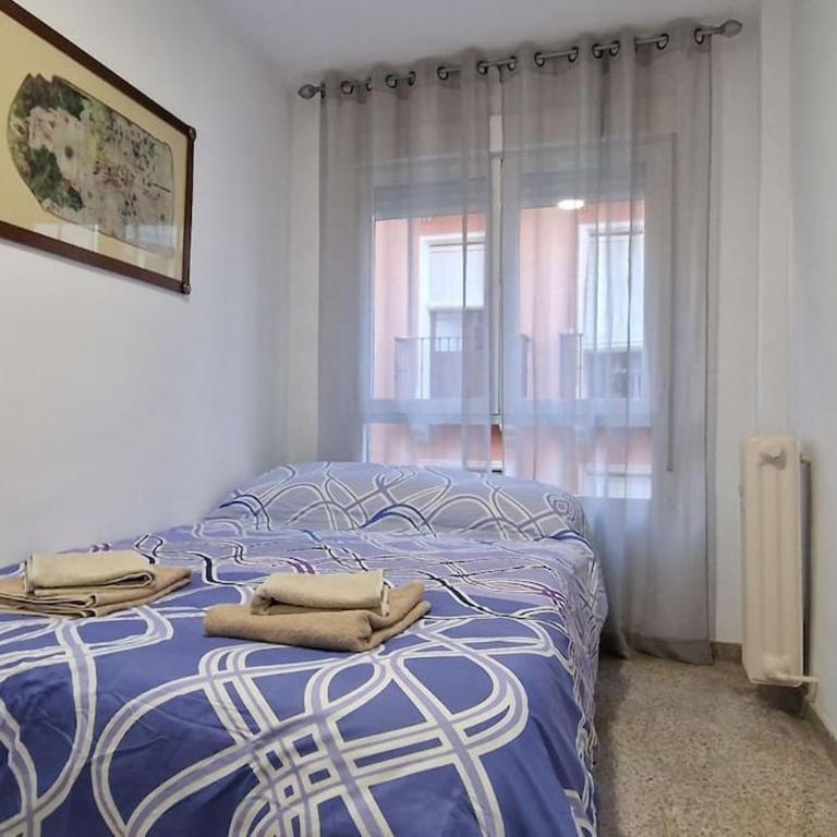 Precioso Apartamento en Centro - Three-Bedroom Apartment - 11