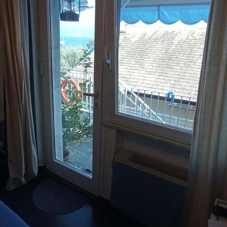 Affittacamere la Tortuga - Camera Matrimoniale con Bagno Privato - 2