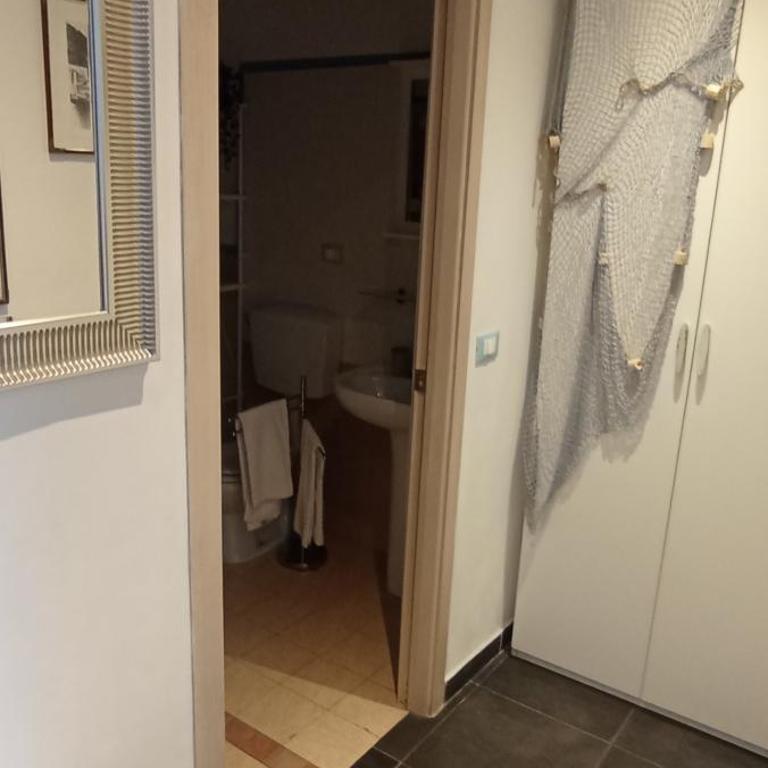Affittacamere la Tortuga - Camera Matrimoniale con Bagno Privato - 8