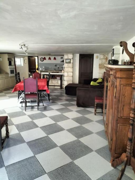 Charmant appart avec jardin - Maison 1 Chambre - 9