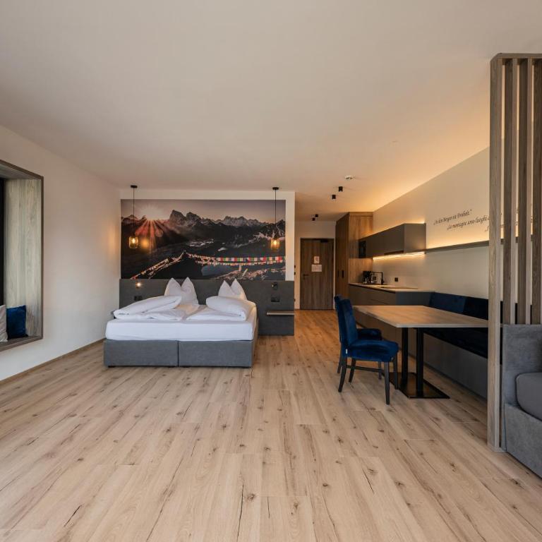 Montanaris Apartments - Deluxe Apartment - 11