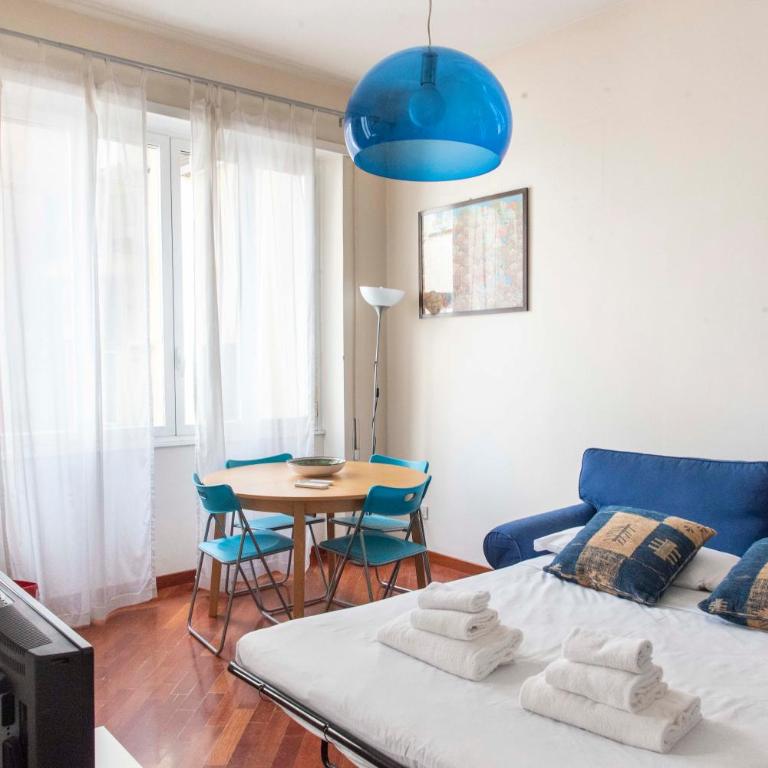 Here's a new Laura's place - close to San Pietro - Appartamento - 62