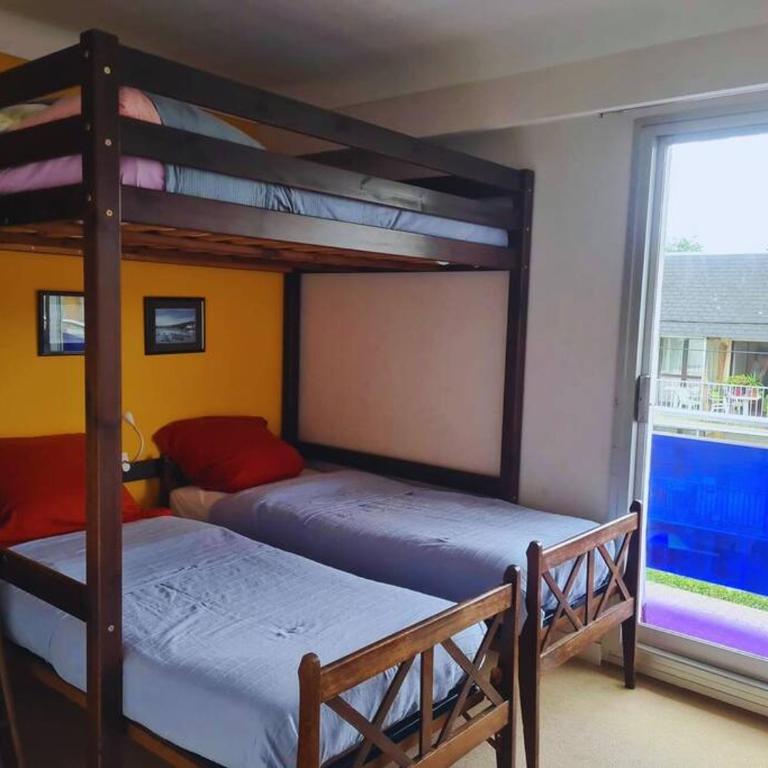 Family appartment 200 meters from the beach - Two-Bedroom Apartment - 4