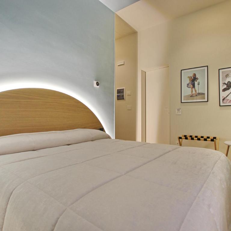Dea Rome Suites - Camera Matrimoniale con Bagno Privato - 4