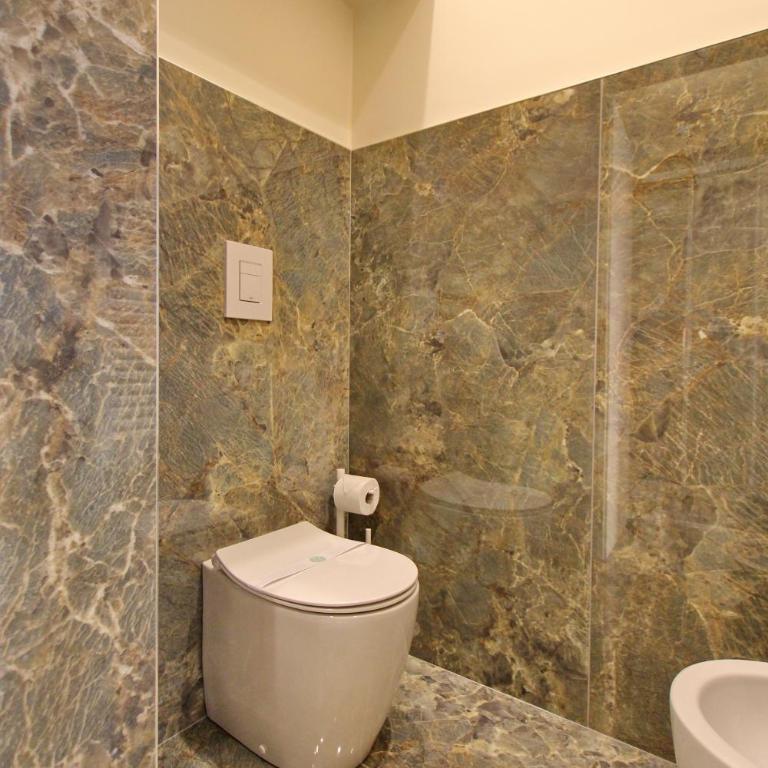 Dea Rome Suites - Camera Matrimoniale con Bagno Privato - 5