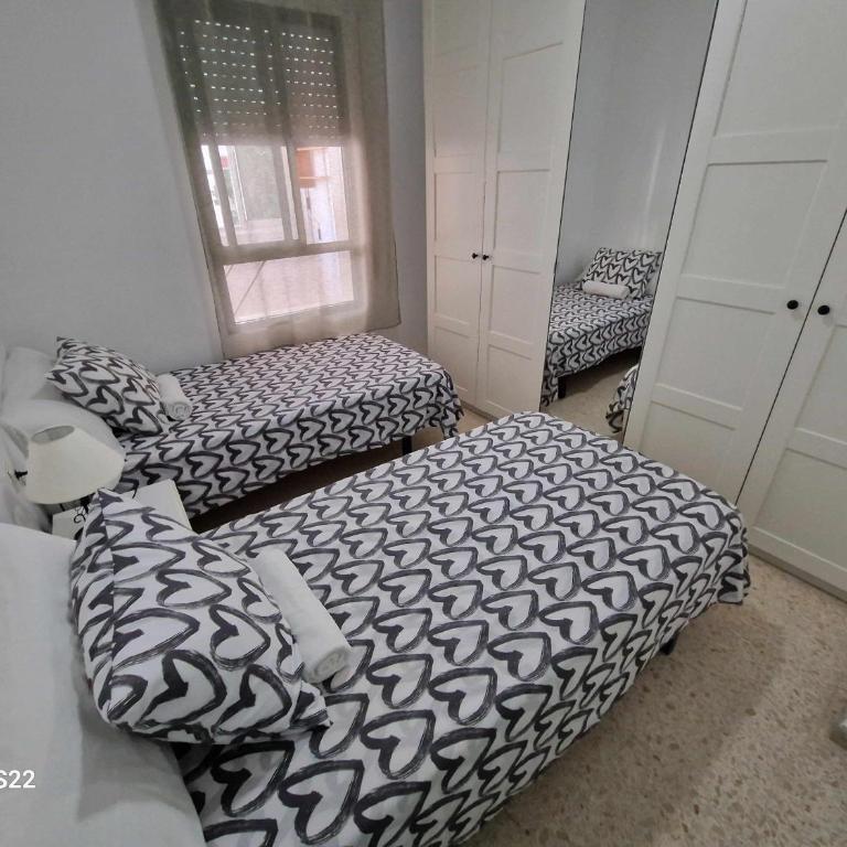 Guadalquivir amplio y céntrico - Apartamento de 3 dormitorios - 18